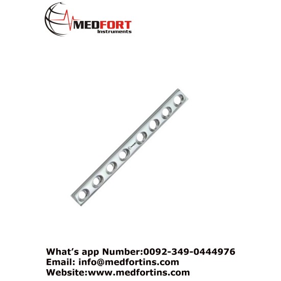 Narrow dynamic compression plate DCP , with 6-14 holes
