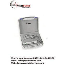 Set of 2 Blades (3, 4) with 1 Med Handle, 1 Replacement Lamp, in Plastic Case